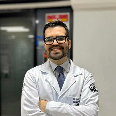 Dr. David Molina