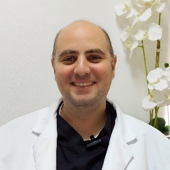 Dr. Mikhael Chidiak